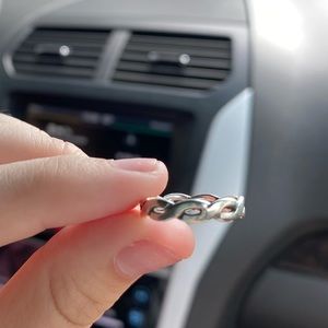 James Avery band ring